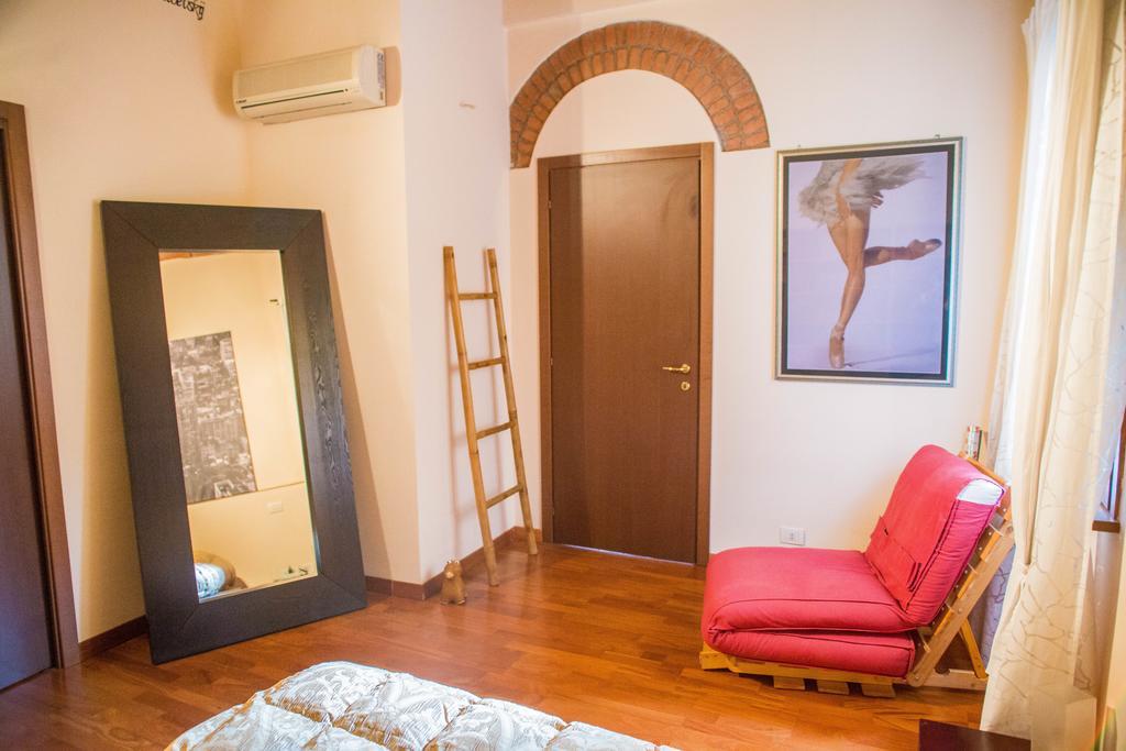 Ancient Roman Apartment Милан Экстерьер фото
